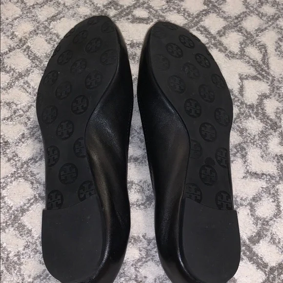 Tory Burch Black Flats with Gold Logo - Picture 6 of 6